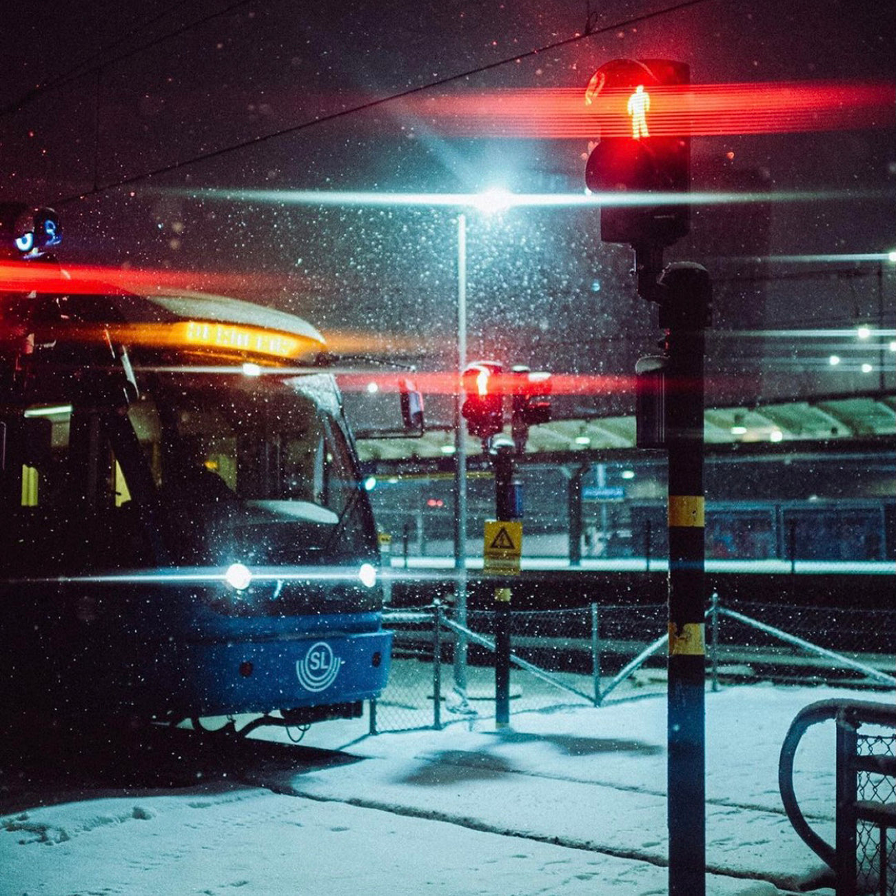 Prism Lens FX Blue & Rainbow Rotating Flare Filter Kit