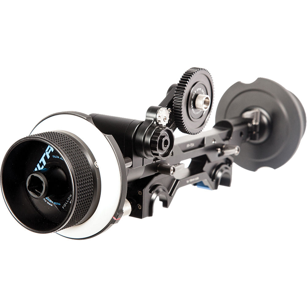 https://static.bhphoto.com/images/images1000x1000/1373900948_992625.jpg