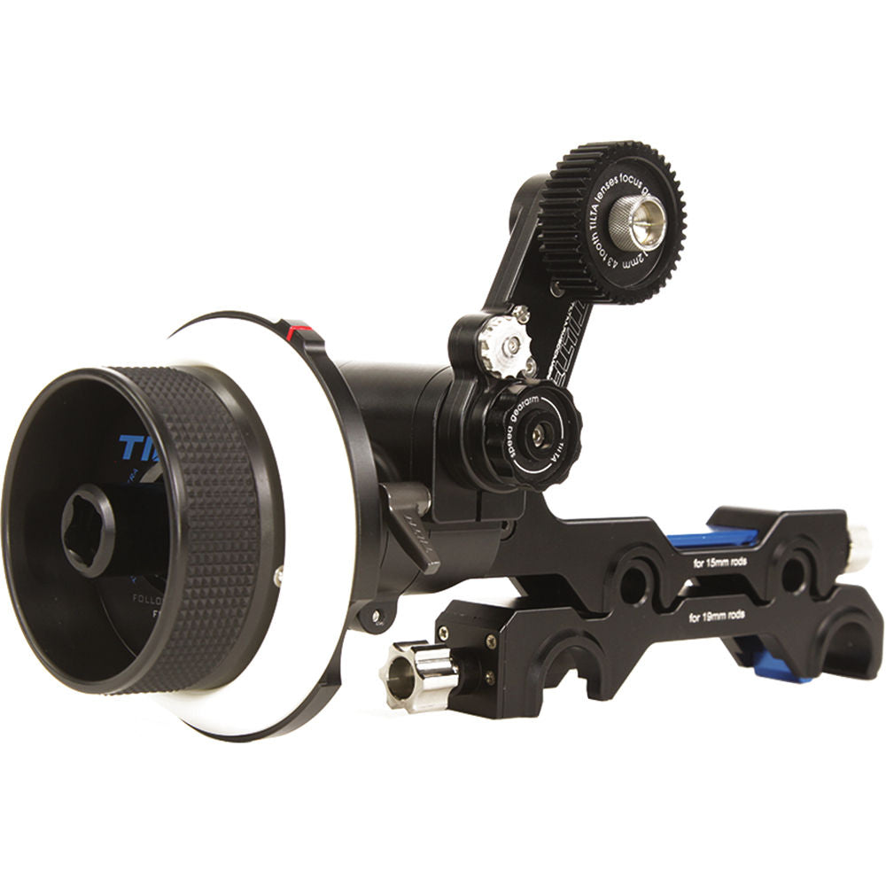 https://static.bhphoto.com/images/images1000x1000/ikan_ff_to5_tilta_single_sided_cinema_follow_1375379474_992626.jpg