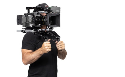 https://cdn.shopify.com/s/files/1/0738/9013/6370/files/shape-new-generation-quick-handle-arri-rosette-medium-5020174.jpg?v=1760781593